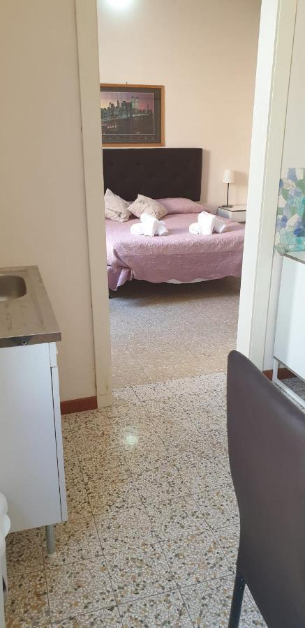 B&B Central Toma Montecatini Terme Bagian luar foto