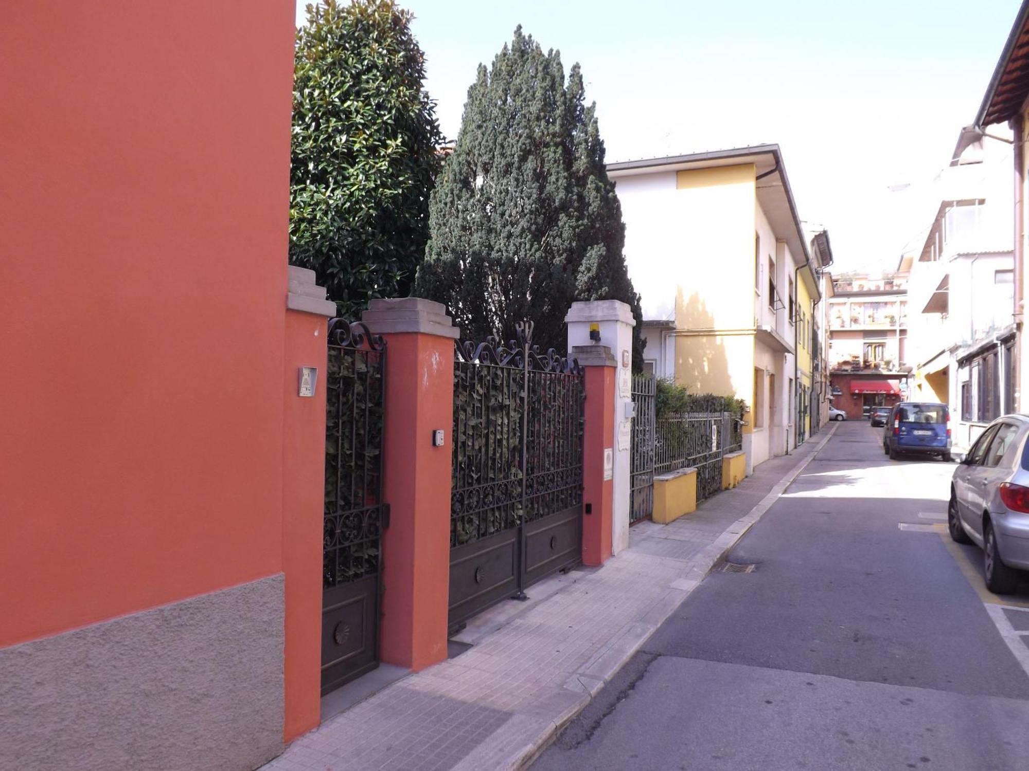 B&B Central Toma Montecatini Terme Bagian luar foto