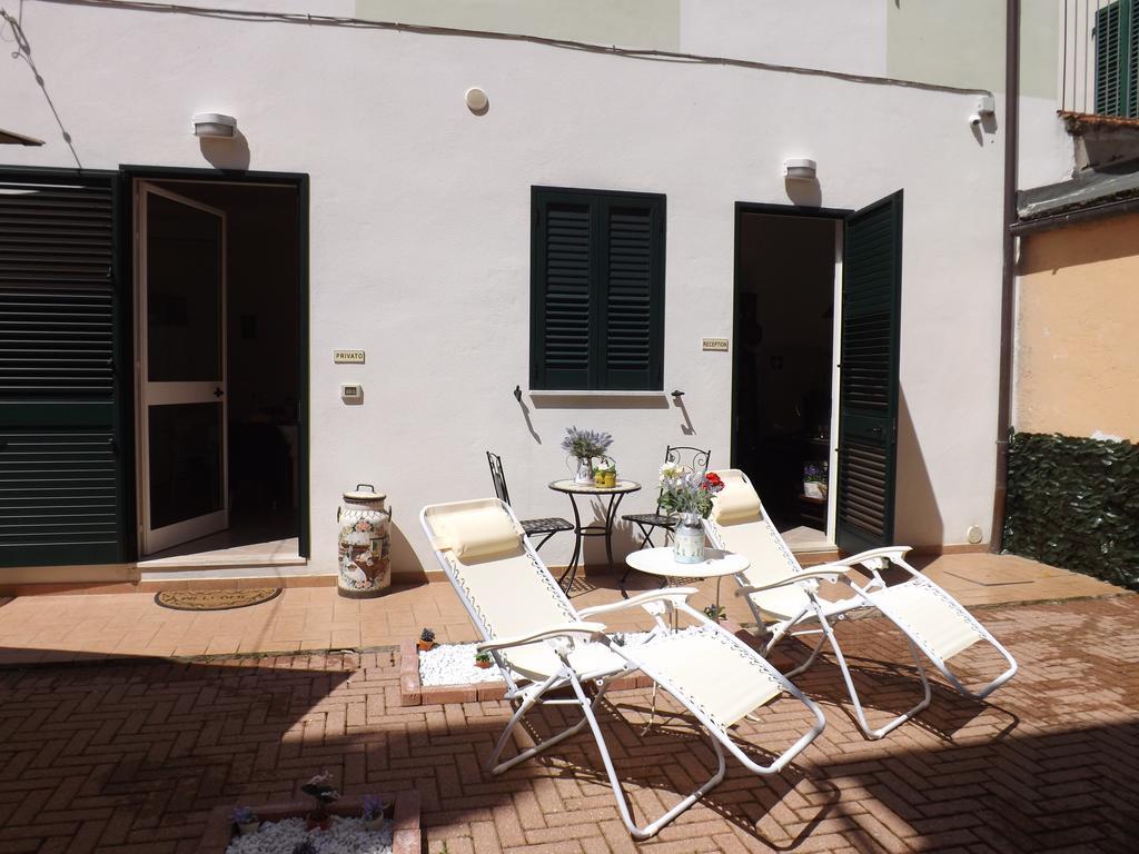 B&B Central Toma Montecatini Terme Bagian luar foto