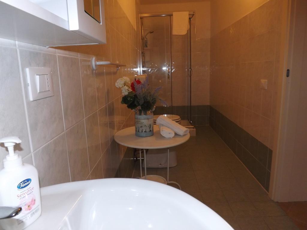 B&B Central Toma Montecatini Terme Bagian luar foto