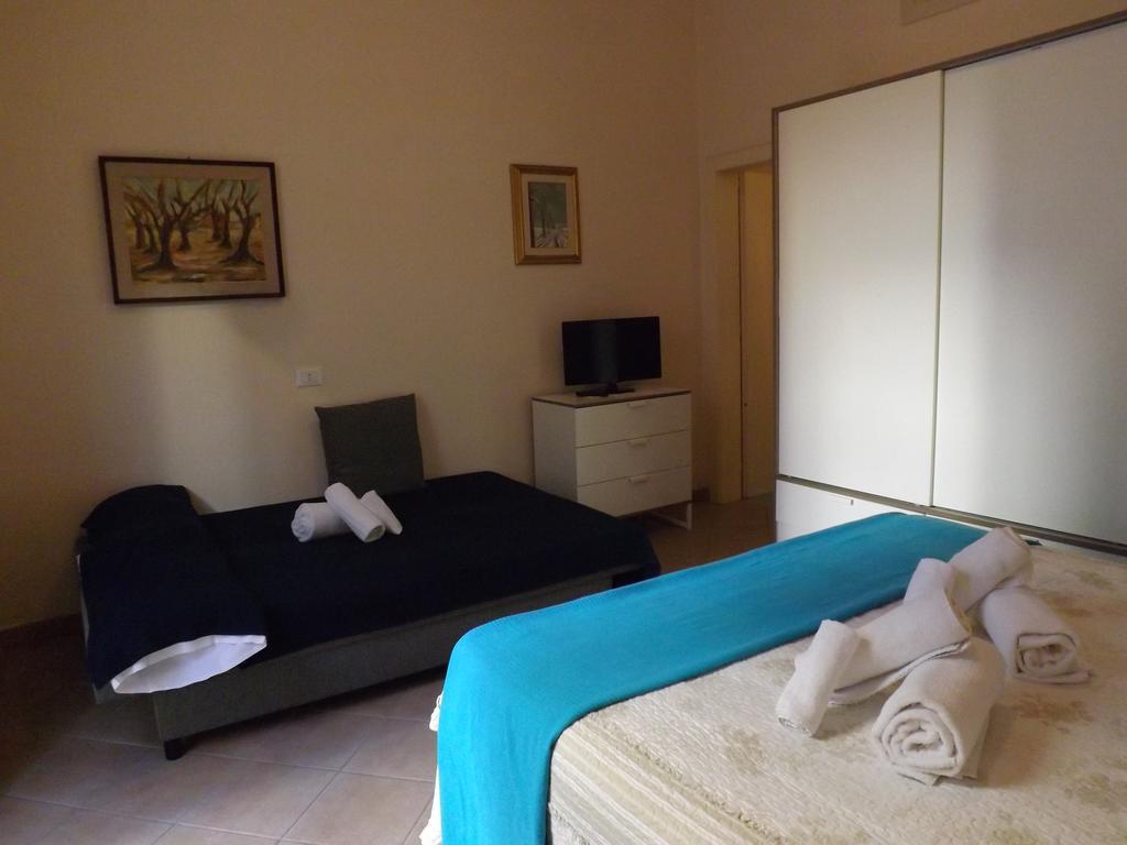 B&B Central Toma Montecatini Terme Bagian luar foto